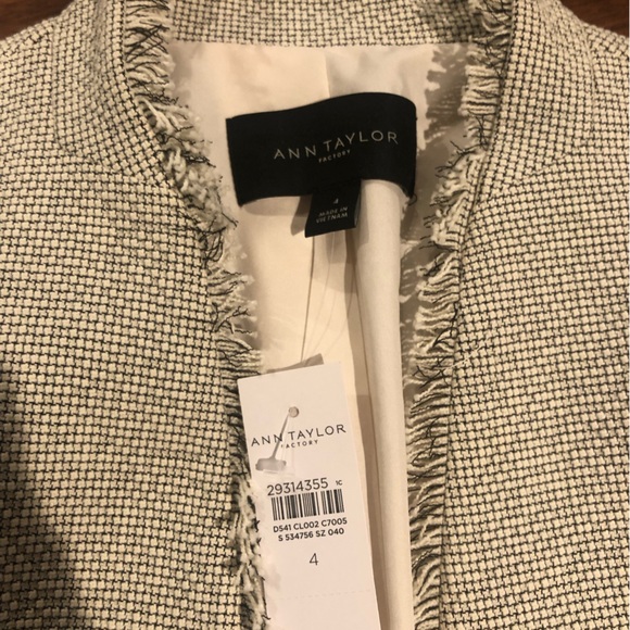 Ann Taylor Factory NWT jacket cream and black fringe trim - Picture 4 of 4